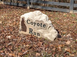 962 Hurricane Ck Rd, Mc Ewen, TN 37185