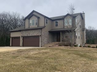 17535 Burr Oak Rd, Capron, IL 61012