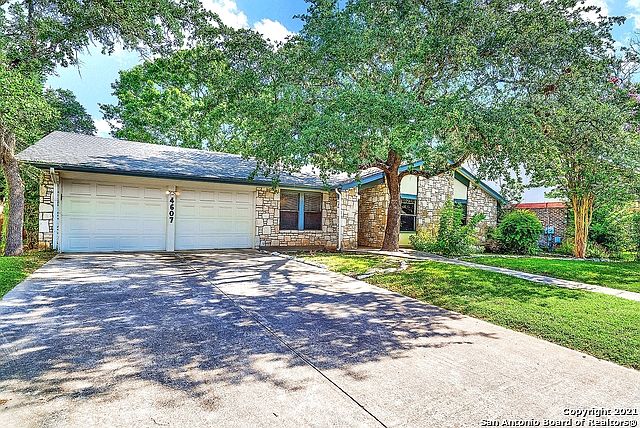 1st image of 4607 Emory Oak Woods