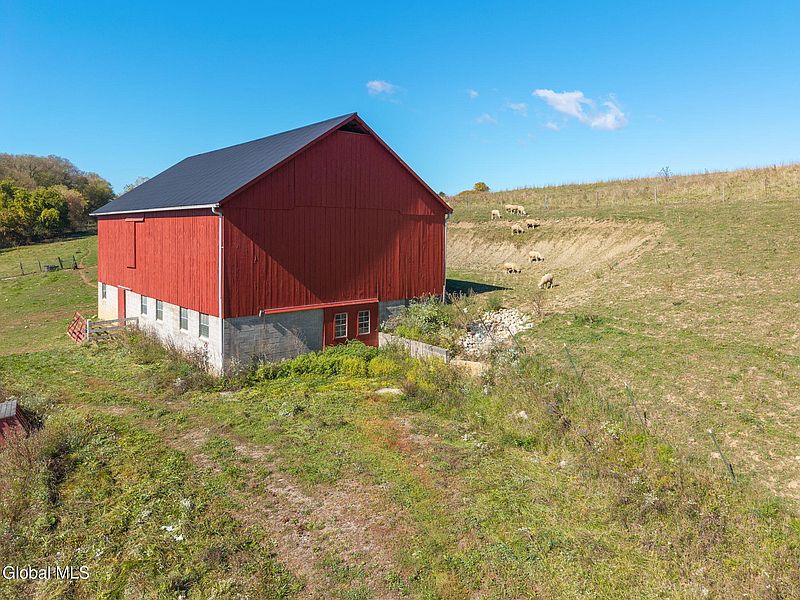 4th image of 455 Argersinger Road