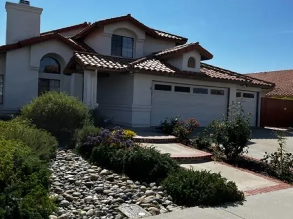 735 Abbywood Dr, Oceanside, CA 92057
