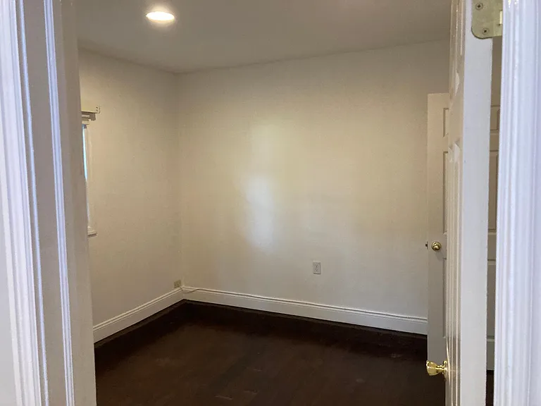 57 Scholar Ln #1 — Photo 3