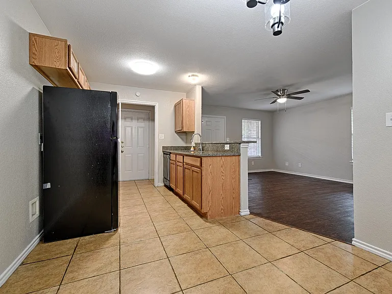 8026 Julie Ave — Photo 5