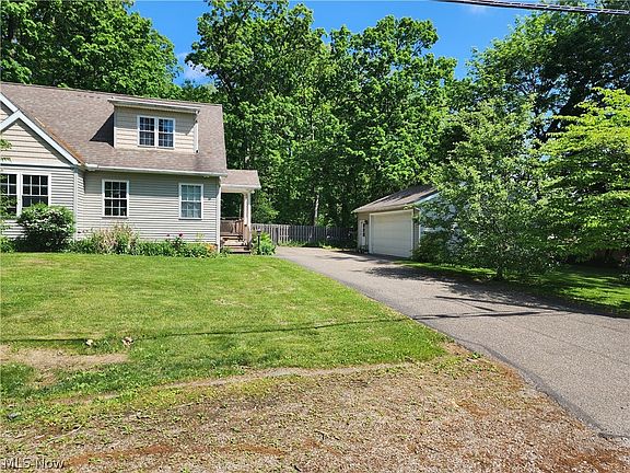 2nd image of 101 Garfield Ave