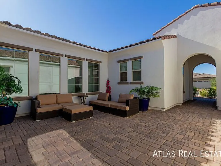 15149 S 186th Ln — Photo 28