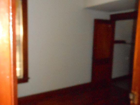 4th image of 692 Myrtle Ave Unit 1