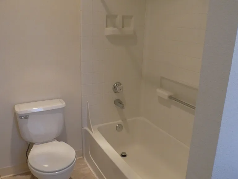 7123 SW Sagert St #104 — Photo 19