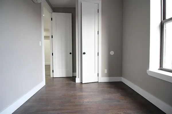 Rented by Nooklyn NYC LLC | media 59