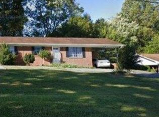 755 Mouse Creek Rd NW #B, Cleveland, TN 37312