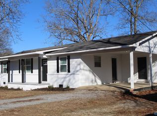 121 3rd Ave, Rainsville, AL 35986