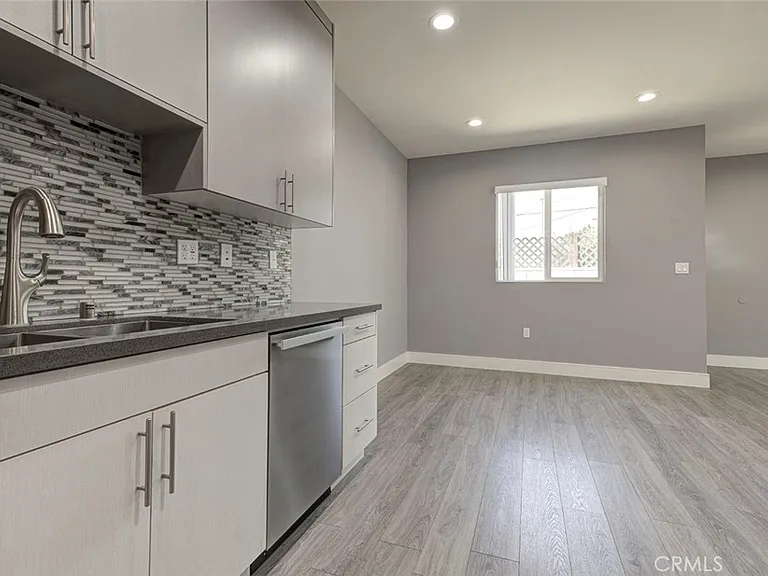 6954 Jellico Ave — Photo 26