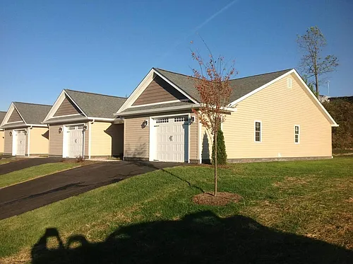 235 Fairfield Ln Photo 1