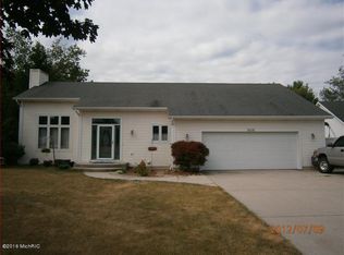 3058 Summercrest Ct, Hudsonville, MI 49426