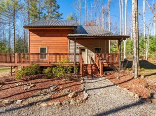 1769 Dennis Cove Rd, Hampton, TN 37658