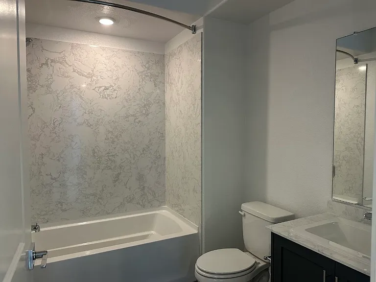 3041 El Camino Real #208 — Photo 24