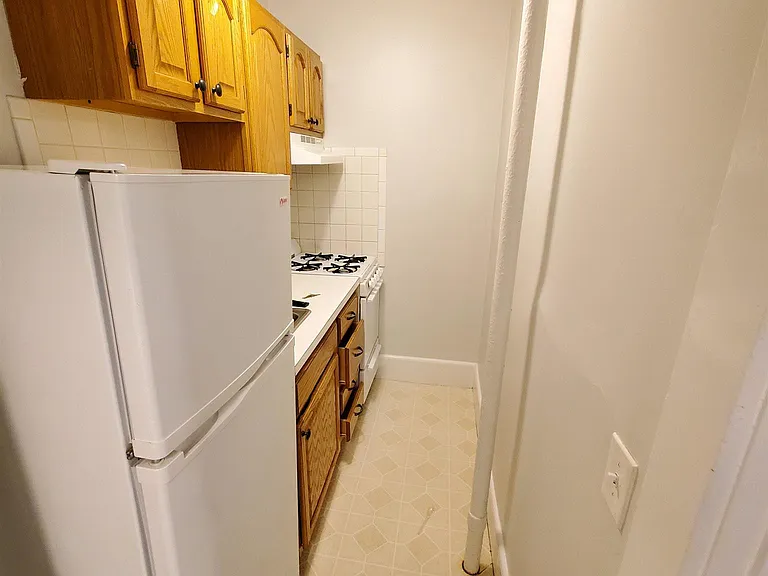153 Summer St — Photo 5