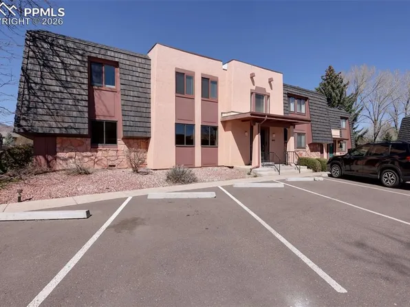 2973 Mesa Rd APT A, Colorado Springs, CO 80904