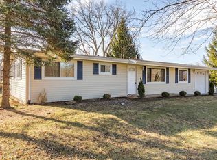 4115 Rosehill Dr, Dayton, OH 45431