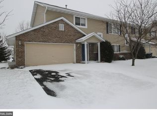 6422 207th St N, Forest Lake, MN 55025