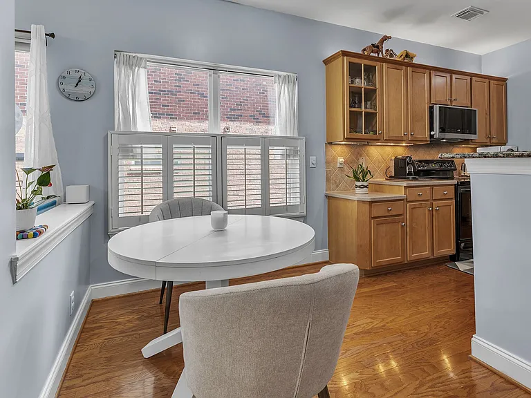 812 Pisgah Park — Photo 14