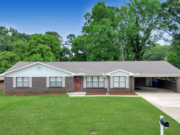 1243 Plum St, Prattville, AL 36066