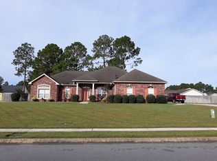 133 Lakeside Dr, Dothan, AL 36301