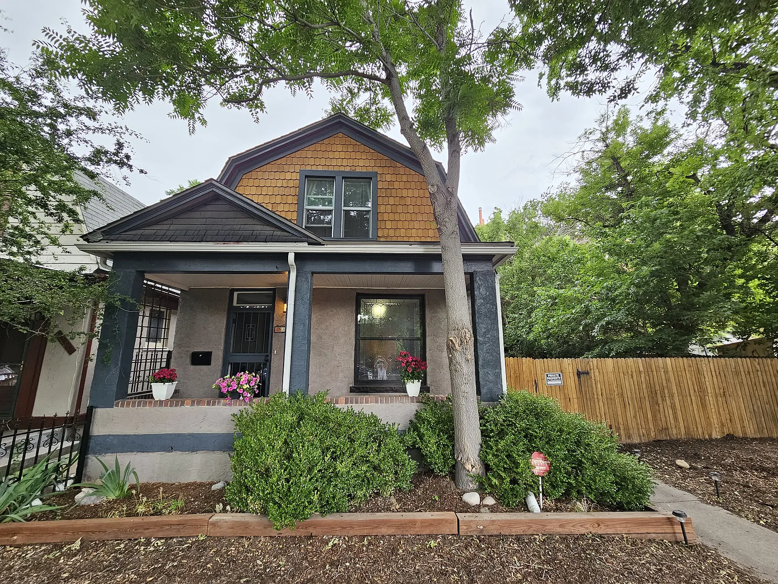4 bed, 1676 sqft, $4,200 — Photo 2