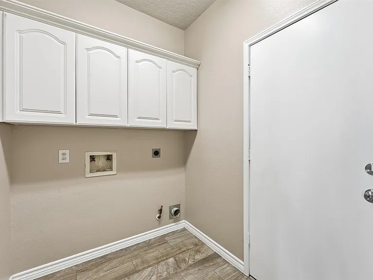 19311 Kristen Park Ct — Photo 14