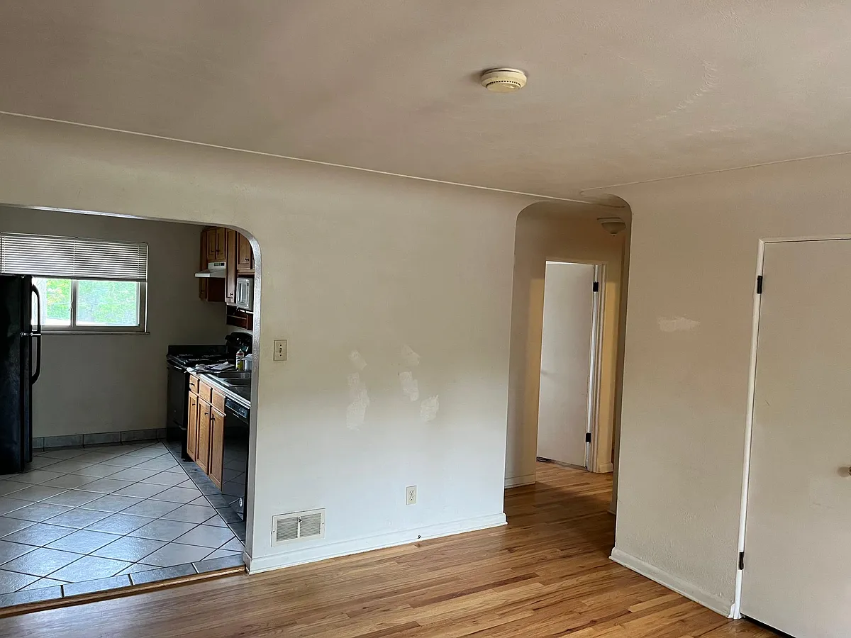 Building Photo - 3280 W Fairview Pl #3280