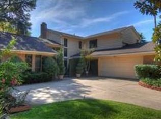 10315 Meadow Lake Ln, Houston, TX 77042