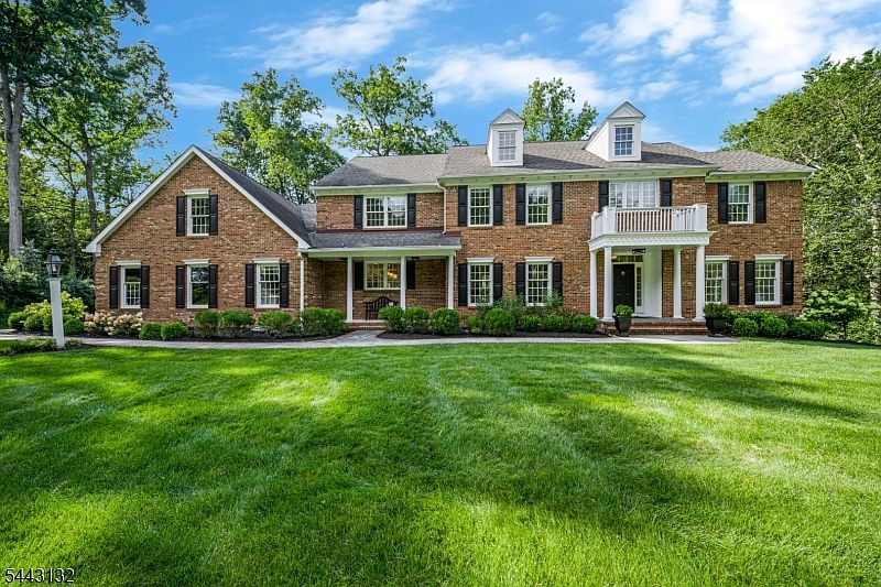 1st image of 4 Linsey Ct