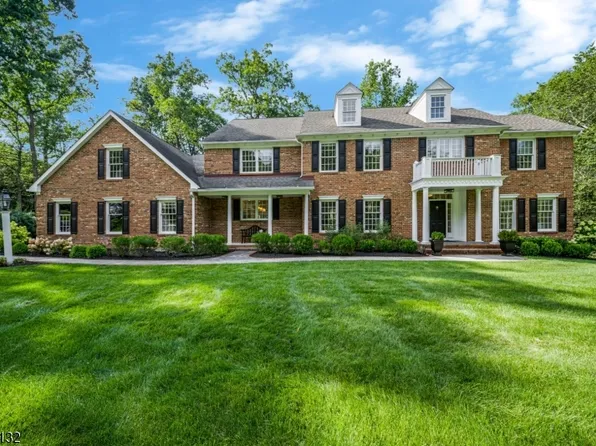 4 Linsey Ct, Mendham Twp., NJ 07945