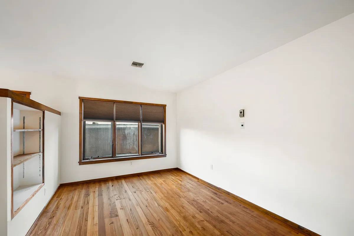 Building Photo - 207 & 211 W Water St