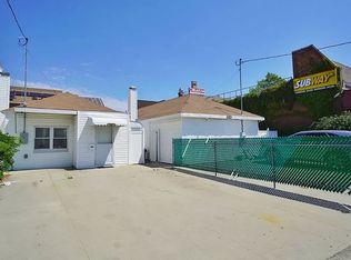1607 Oriental Blvd, Brooklyn, NY