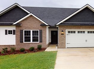 822 Hales Chapel Rd, Gray, TN 37659