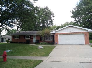 1511 Schifly Ln, Dekalb, IL 60115