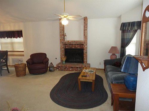 1st image of 3348 Chickasaw Dr