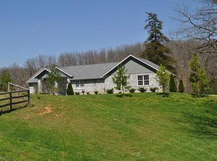 807 Warner Rd, Crane, MO 65633