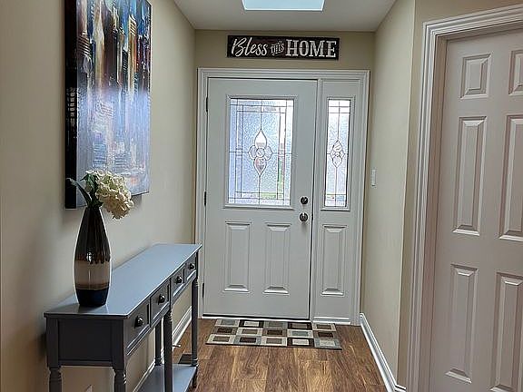 2nd image of 10008 W 129th Pl