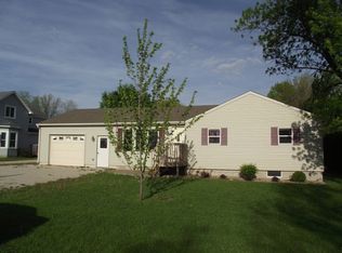 303 Rose St NE, Rose Creek, MN 55970