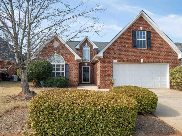 743 Lanyon Ln, Spartanburg, SC 29301