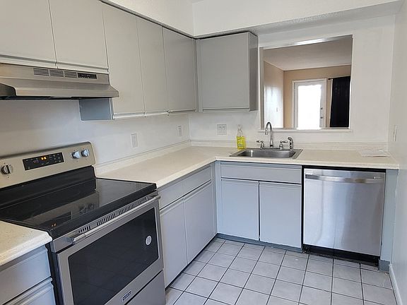 3rd image of 1423 Quinnipiac Avenue #812