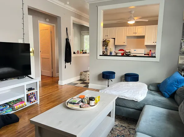 286 9th St NE #10, Atlanta, GA 30309