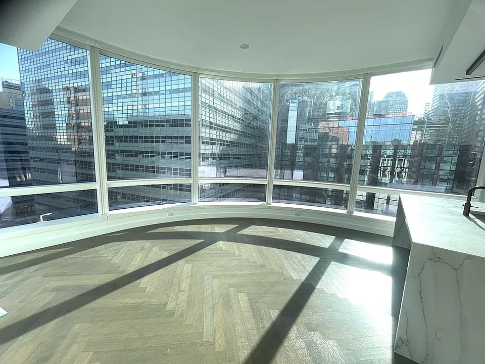 1st image of 111 Murray St #12C