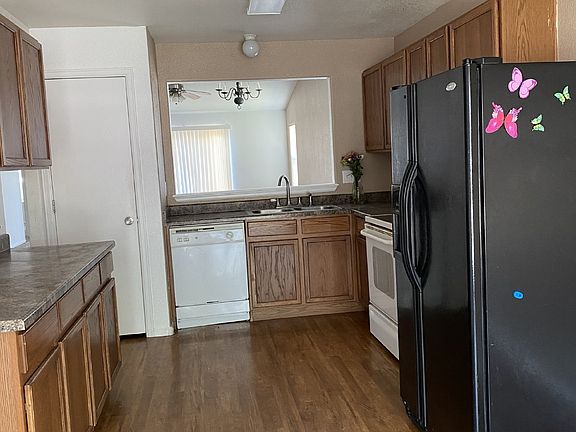 3rd image of 7366 Brush Hollow Dr