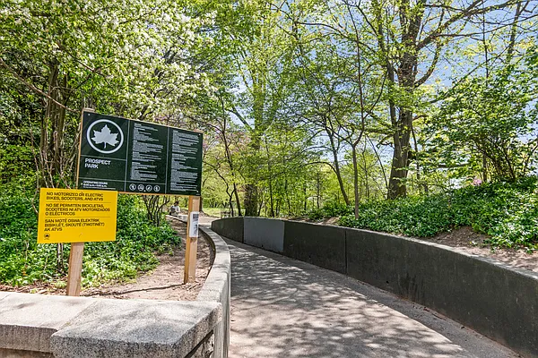 Sold by HomeDax Real Estate | media 19