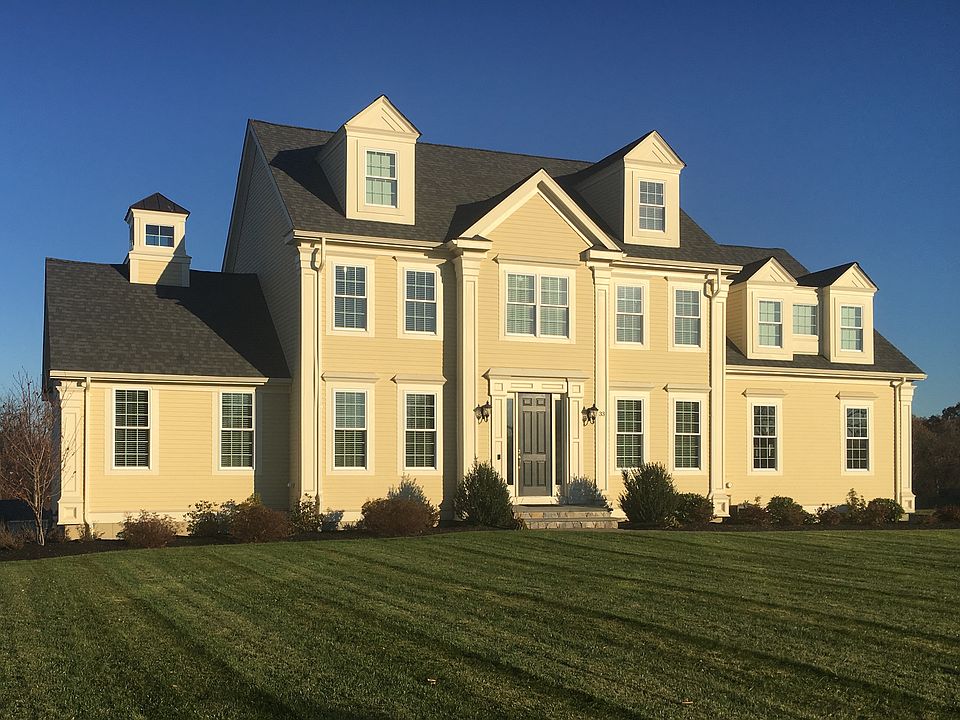1st image of 33 Appaloosa Dr