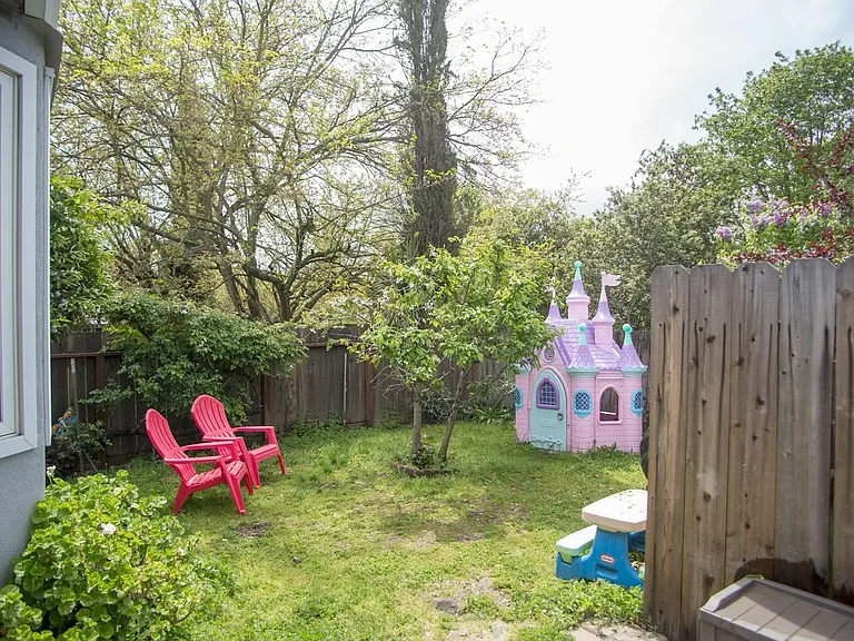 18614 Gillman Dr — Photo 11