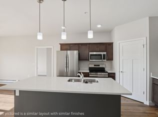 The Residences at Jamestown Quarry, Madison, WI 53719