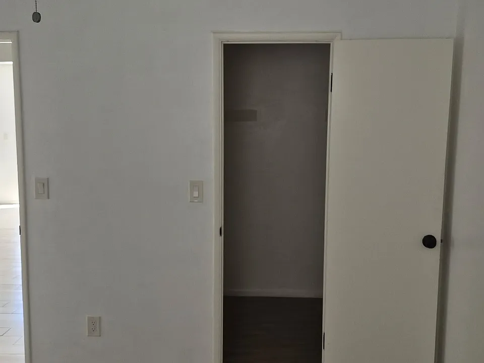 655 American Ave #2